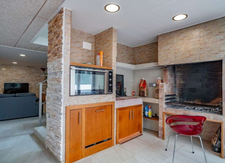 Resale - Villa - Benidorm - Finestrat
