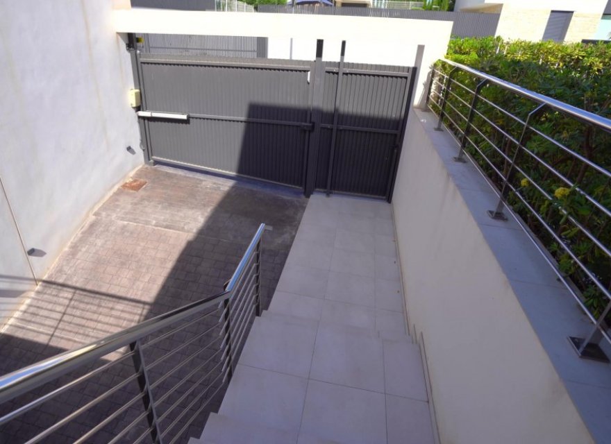 Resale - Villa - Benidorm - Golf Bahía