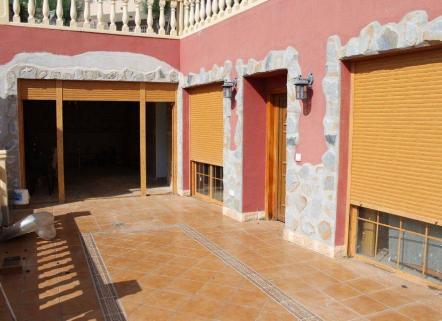 Resale - Villa - Benidorm - Poniente