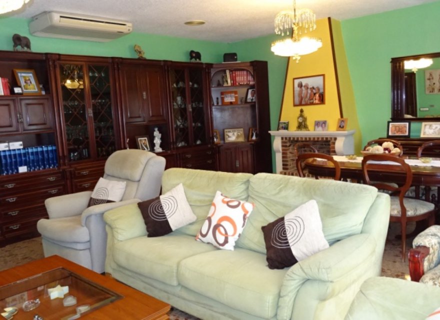 Resale - Villa - Benidorm - Poniente