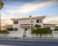 Resale - Villa - Benidorm - Poniente