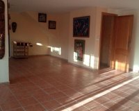 Resale - Villa - Benidorm - Poniente