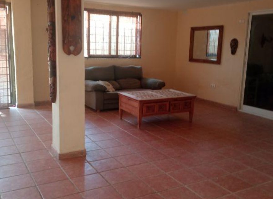 Resale - Villa - Benidorm - Poniente