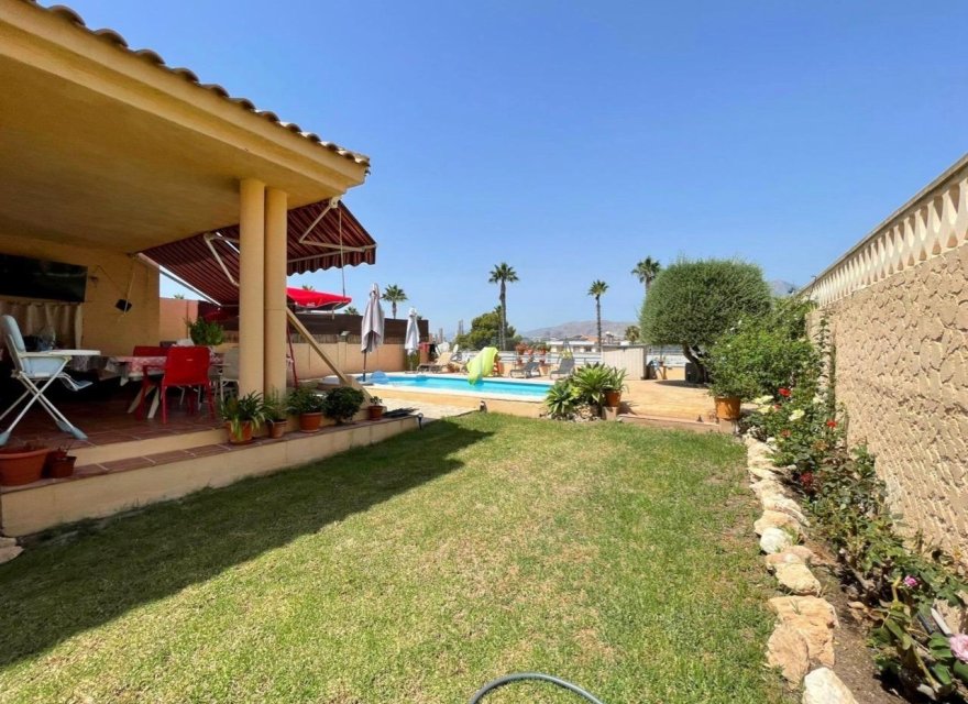 Resale - Villa - Benidorm - Rincón de Loix