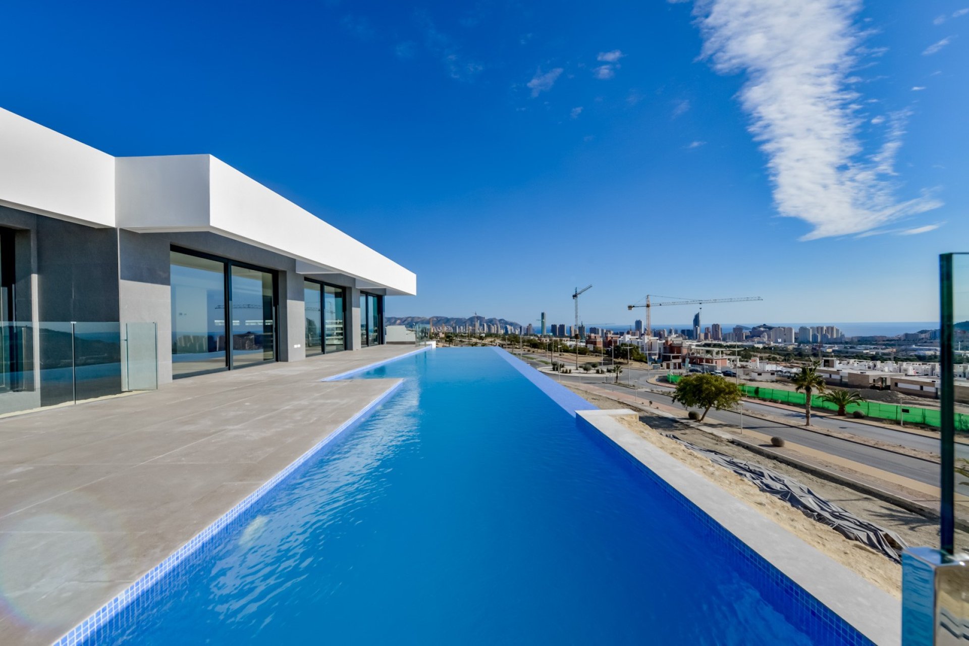 Resale - Villa - Benidorm - Sierra Cortina