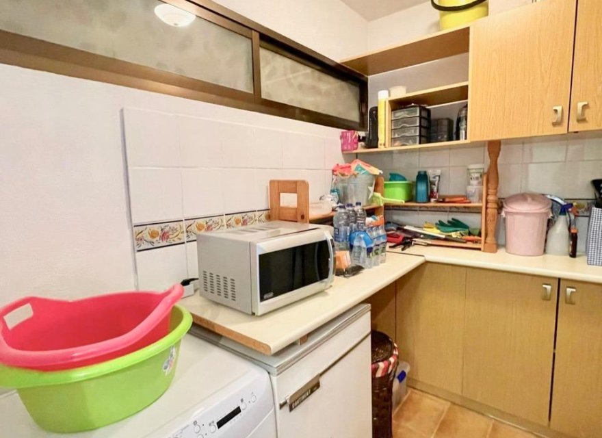 Resale - Villa - Benidorm - Urbanizaciones