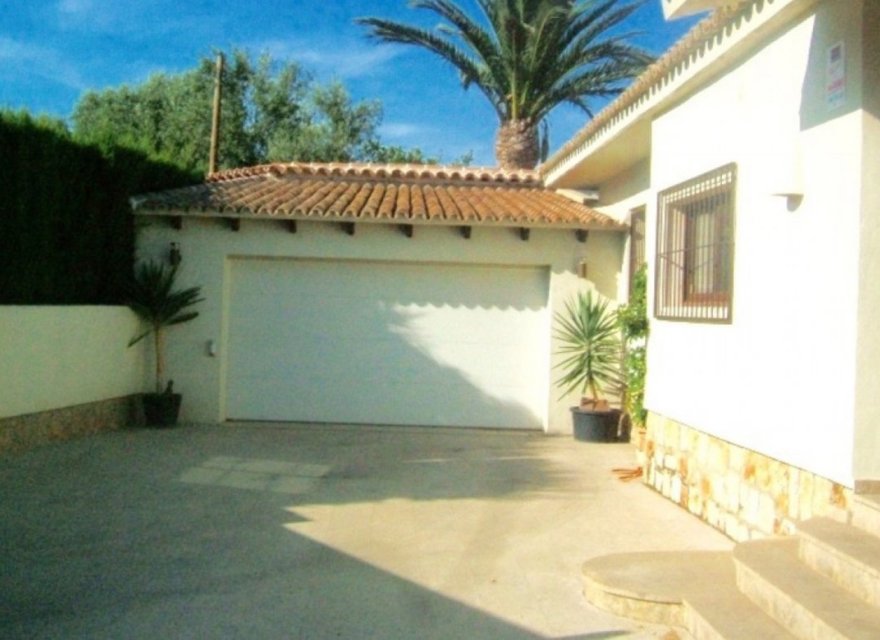 Resale - Villa - Benidorm - Urbanizaciones