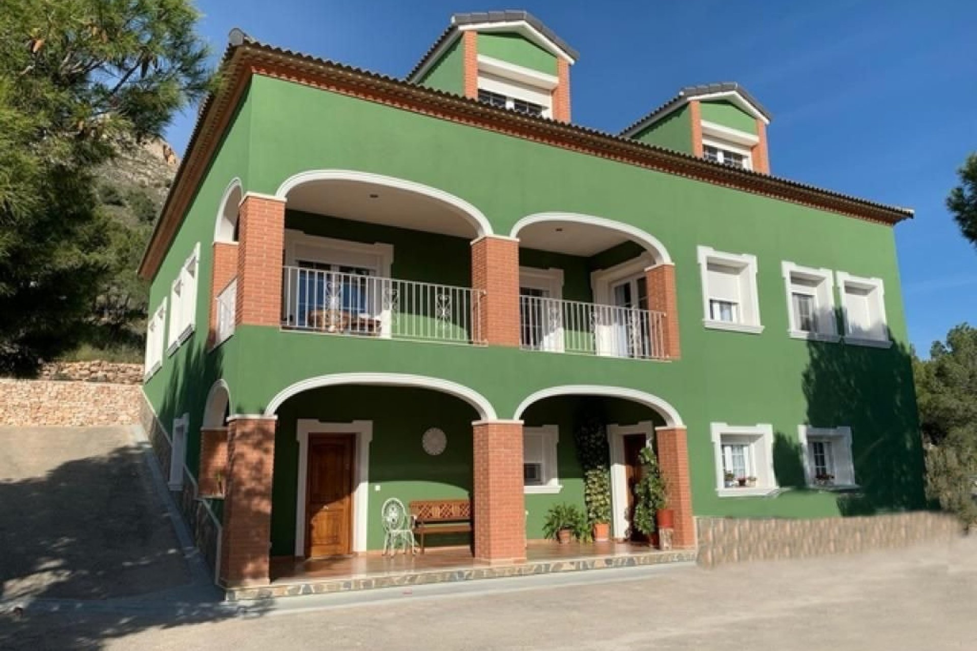 Resale - Villa - Benidorm - Urbanizaciones