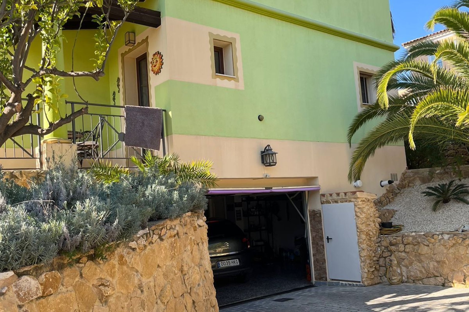 Resale - Villa - Benidorm