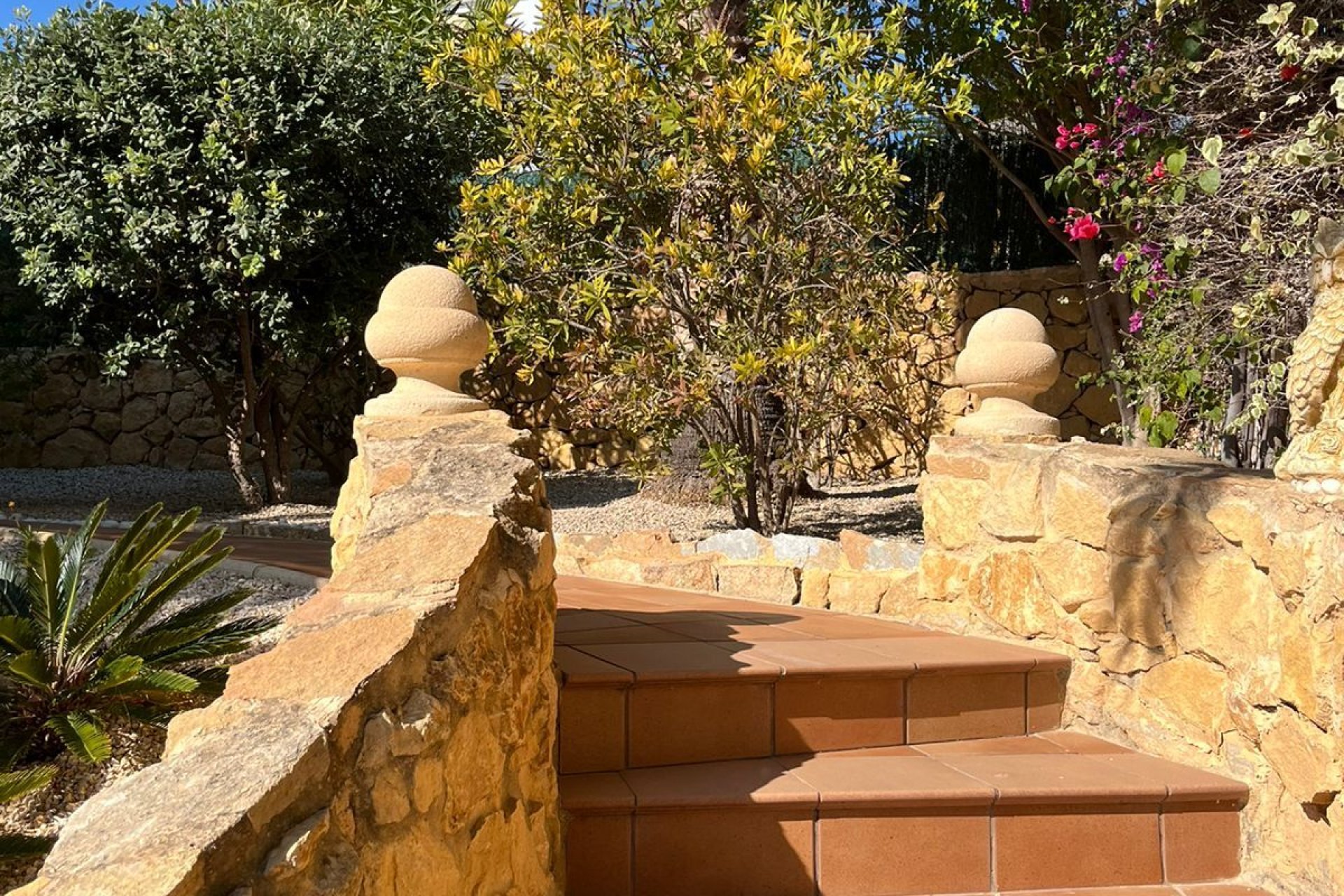 Resale - Villa - Benidorm