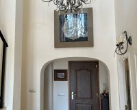 Resale - Villa - Benidorm