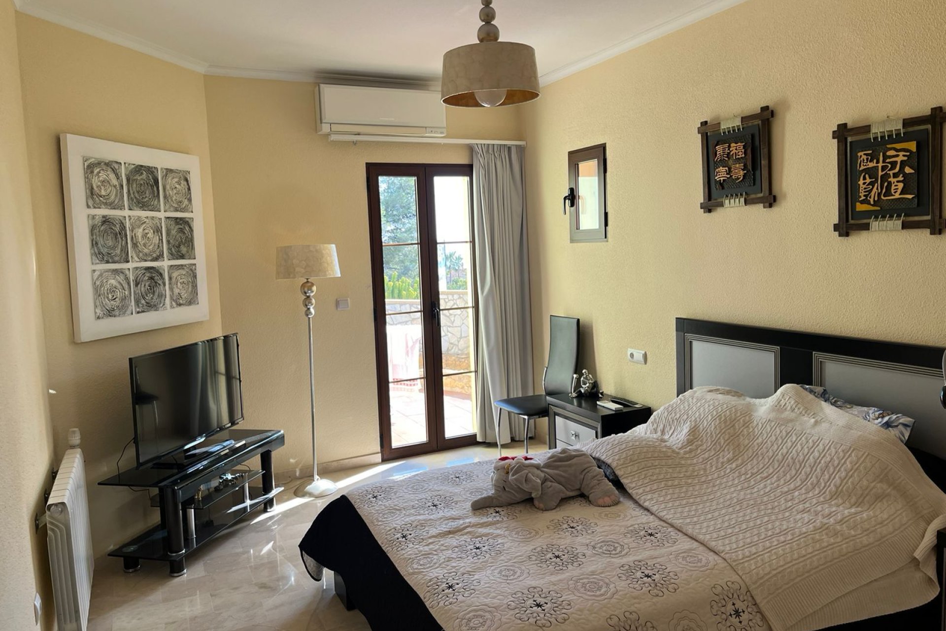 Resale - Villa - Benidorm