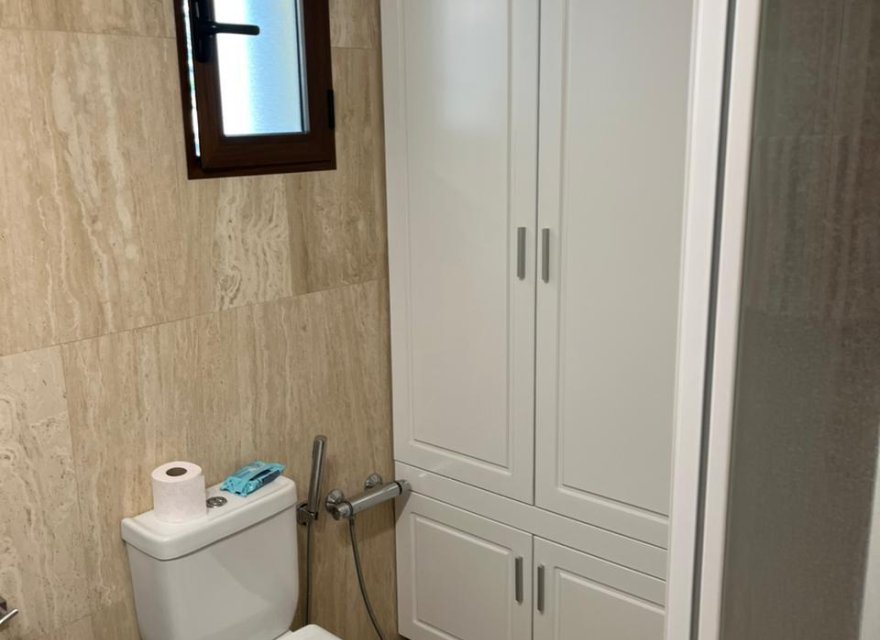 Resale - Villa - Benidorm