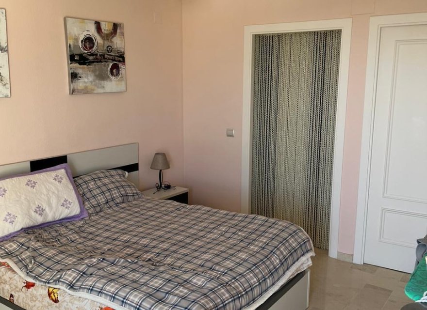 Resale - Villa - Benidorm