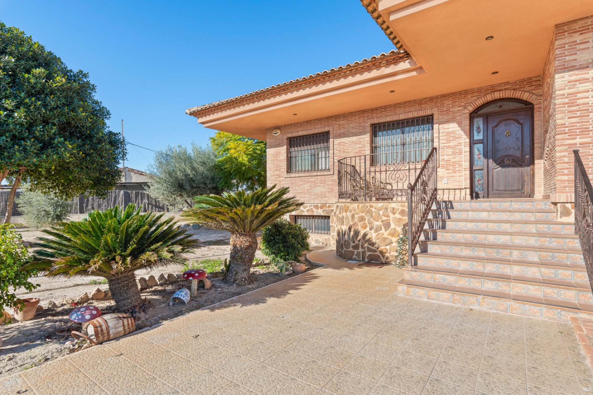 Resale - Villa - Beniel - Carretera de Beniel