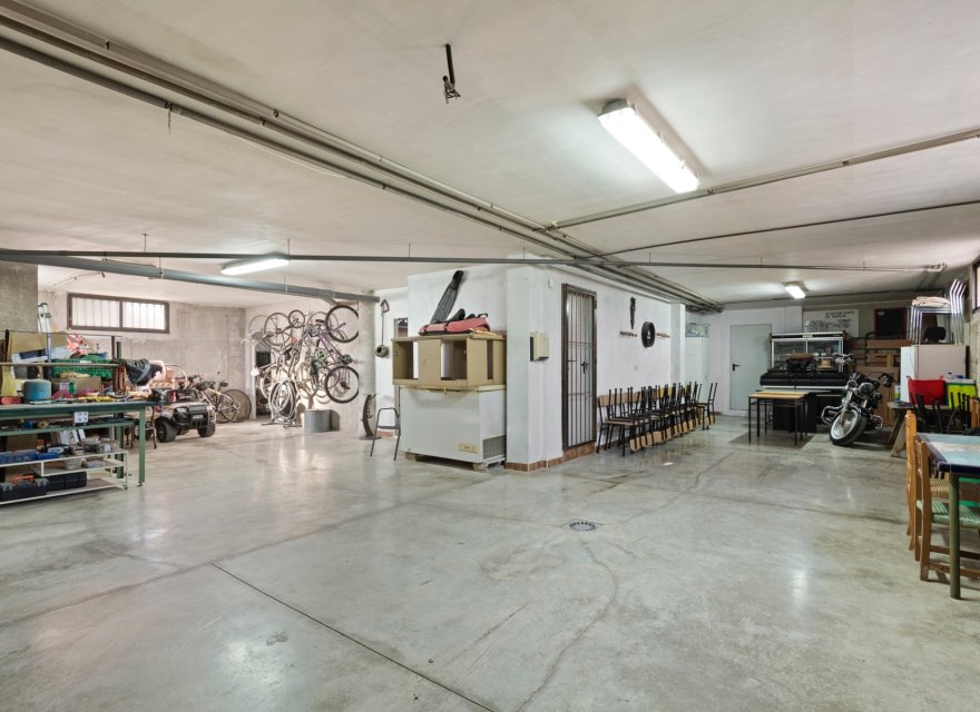 Resale - Villa - Beniel - Carretera de Beniel