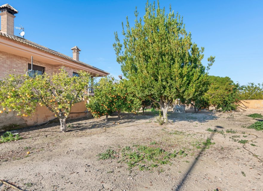 Resale - Villa - Beniel - Carretera de Beniel