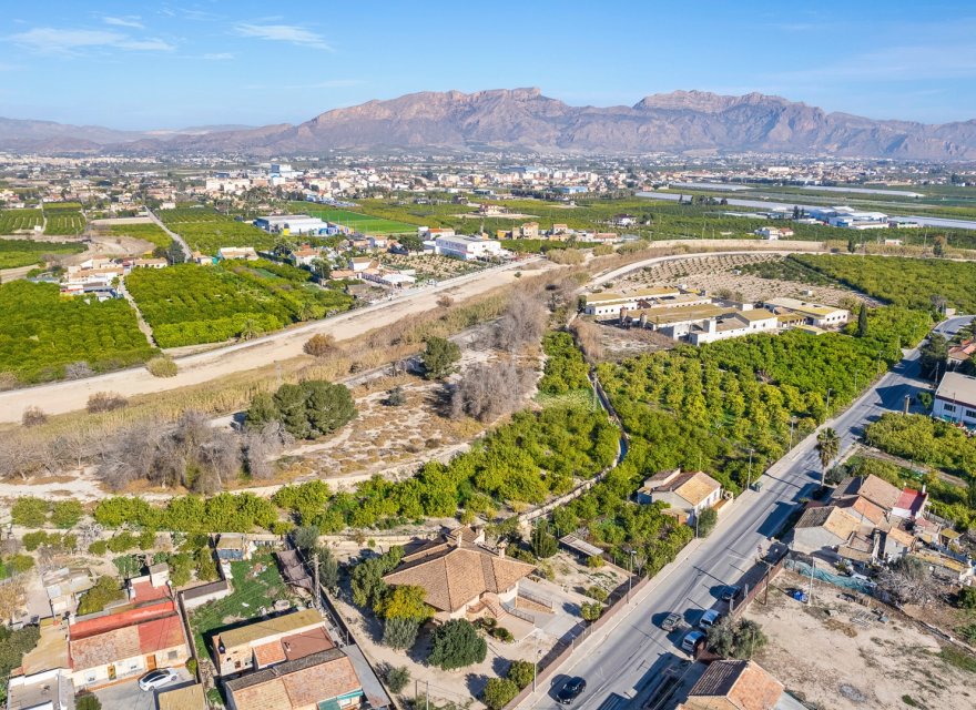 Resale - Villa - Beniel - Carretera de Beniel