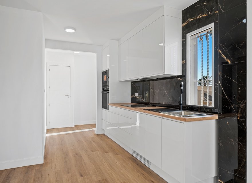 Resale - Villa - Benimar