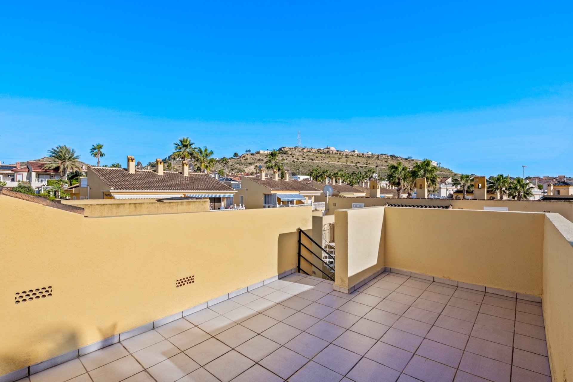 Resale - Villa - Benimar