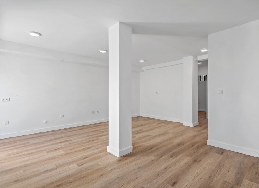 Resale - Villa - Benimar