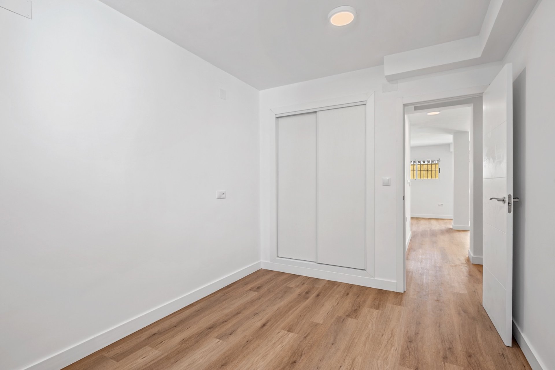 Resale - Villa - Benimar