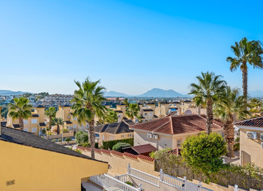 Resale - Villa - Benimar