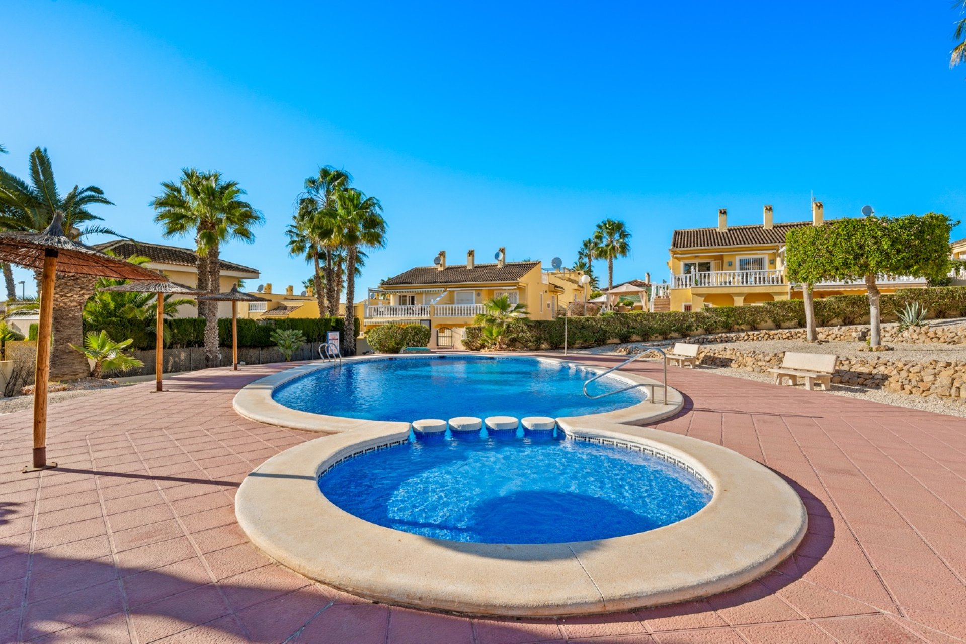 Resale - Villa - Benimar