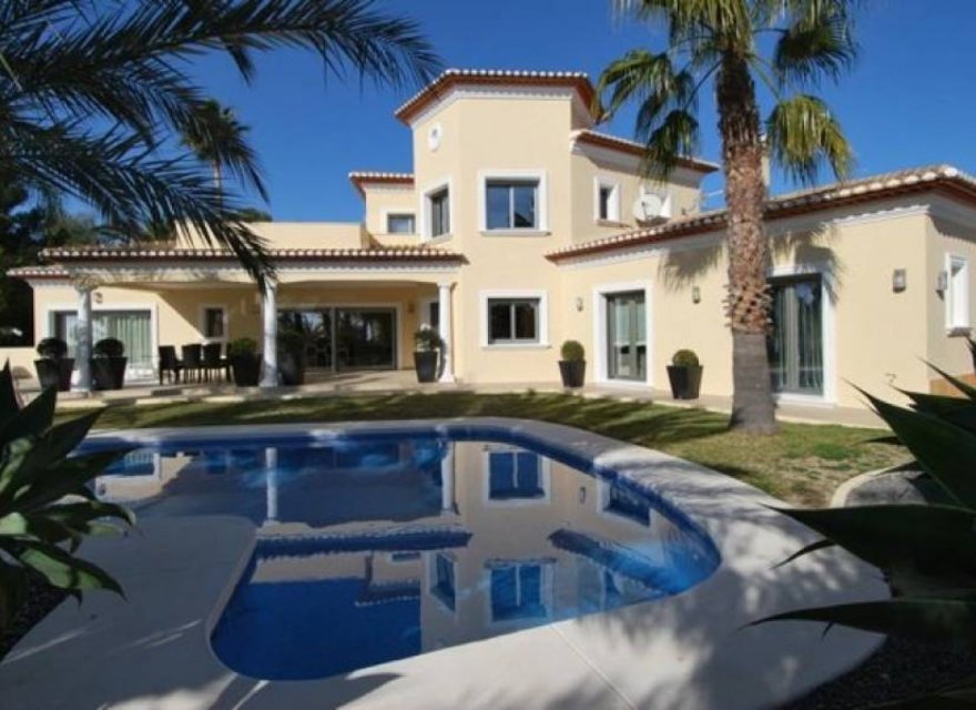 Resale - Villa - Benissa - Alicante