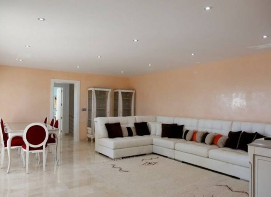 Resale - Villa - Benissa - Alicante