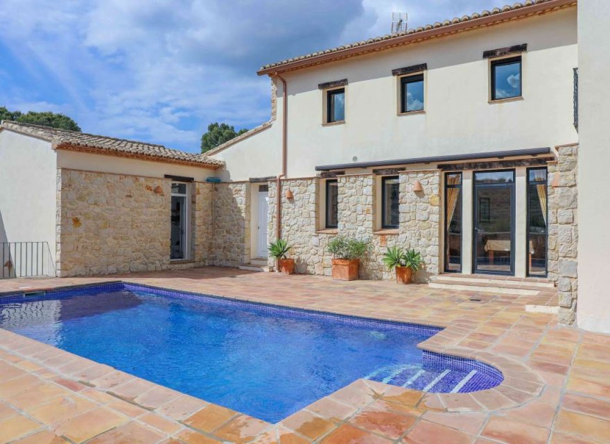 Resale - Villa - Benissa - Costa Blanca