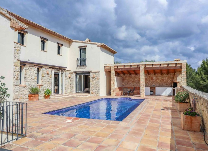 Resale - Villa - Benissa - Costa Blanca