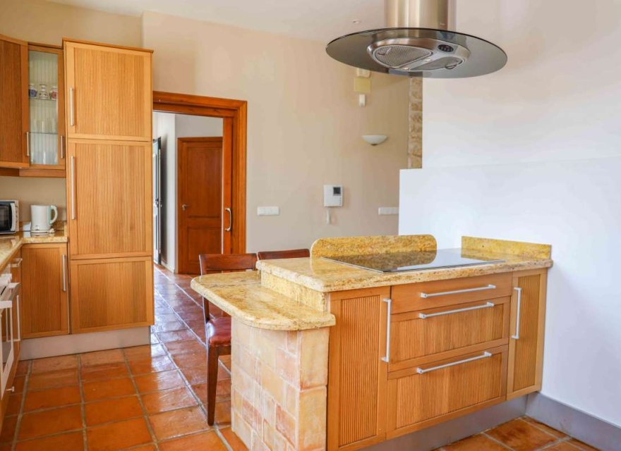 Resale - Villa - Benissa - Costa Blanca