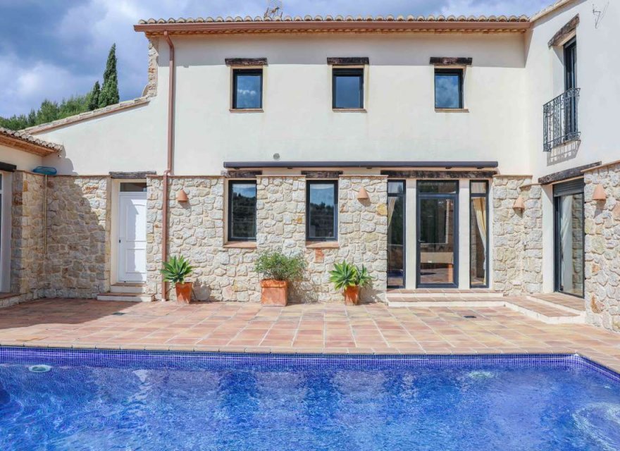 Resale - Villa - Benissa - Costa Blanca