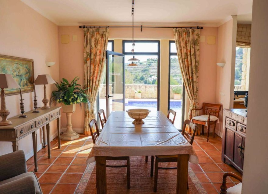 Resale - Villa - Benissa - Costa Blanca