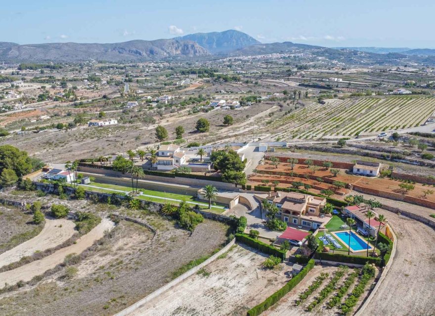 Resale - Villa - Benissa - Fustera