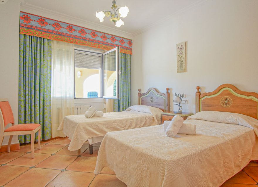 Resale - Villa - Benissa - Fustera