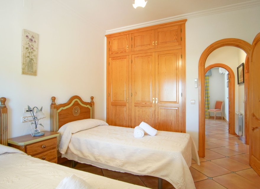 Resale - Villa - Benissa - Fustera