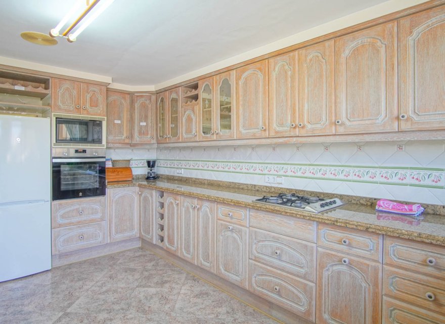 Resale - Villa - Benissa - Fustera