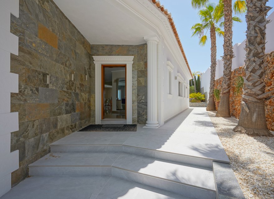 Resale - Villa - Benissa - Fustera