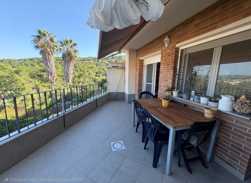 Resale - Villa - Blanes