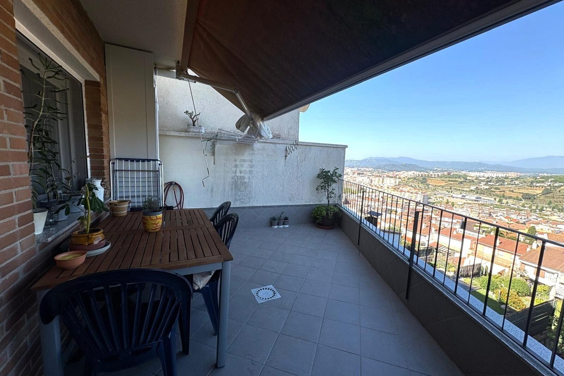 Resale - Villa - Blanes