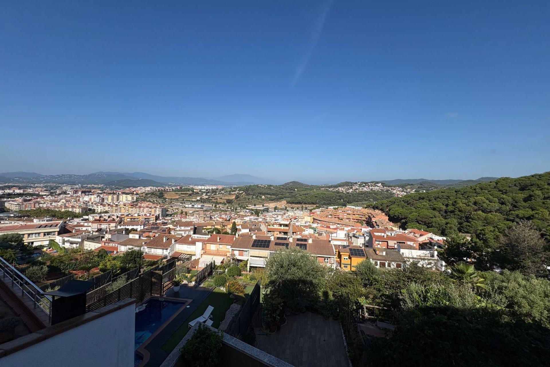 Resale - Villa - Blanes