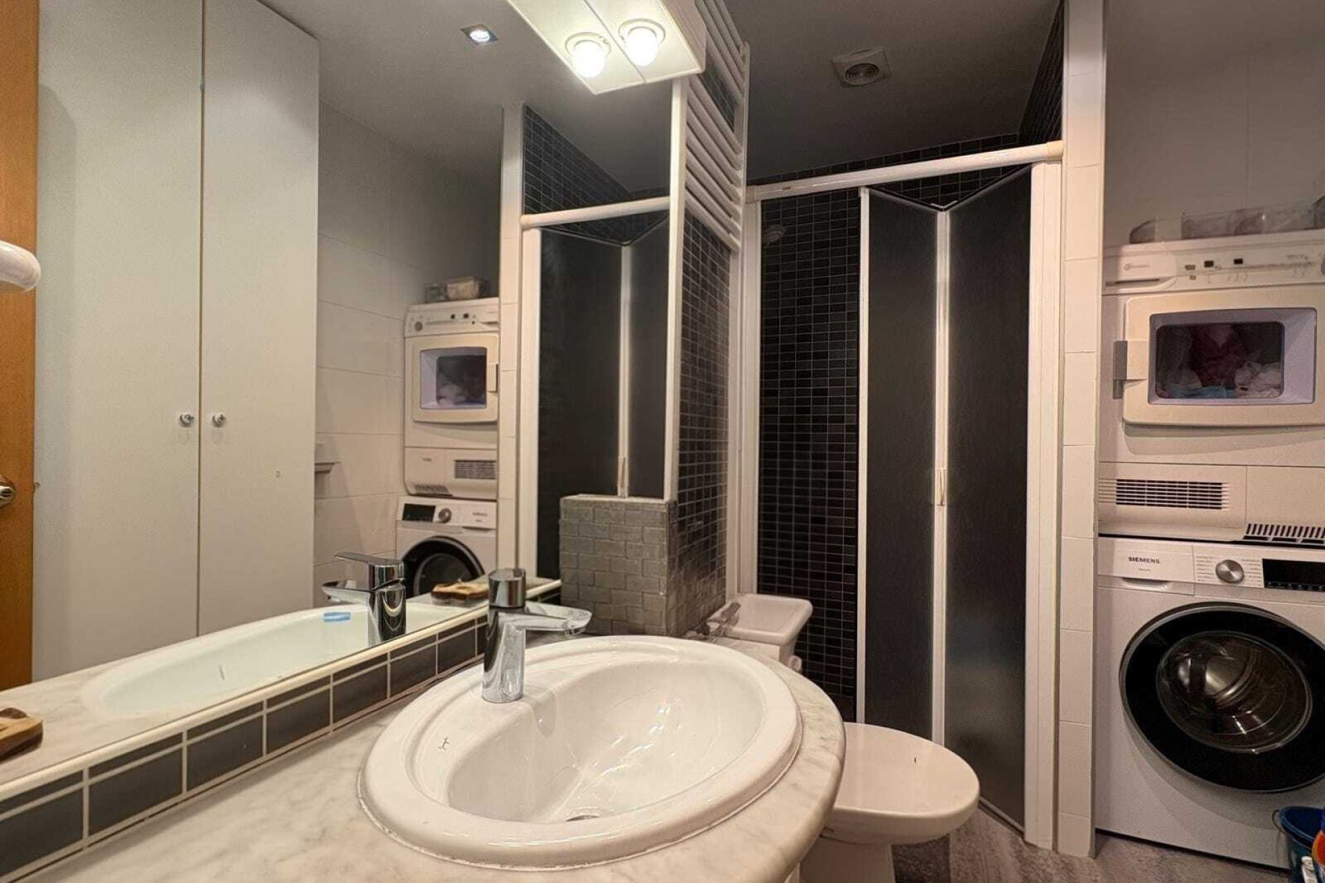 Resale - Villa - Blanes