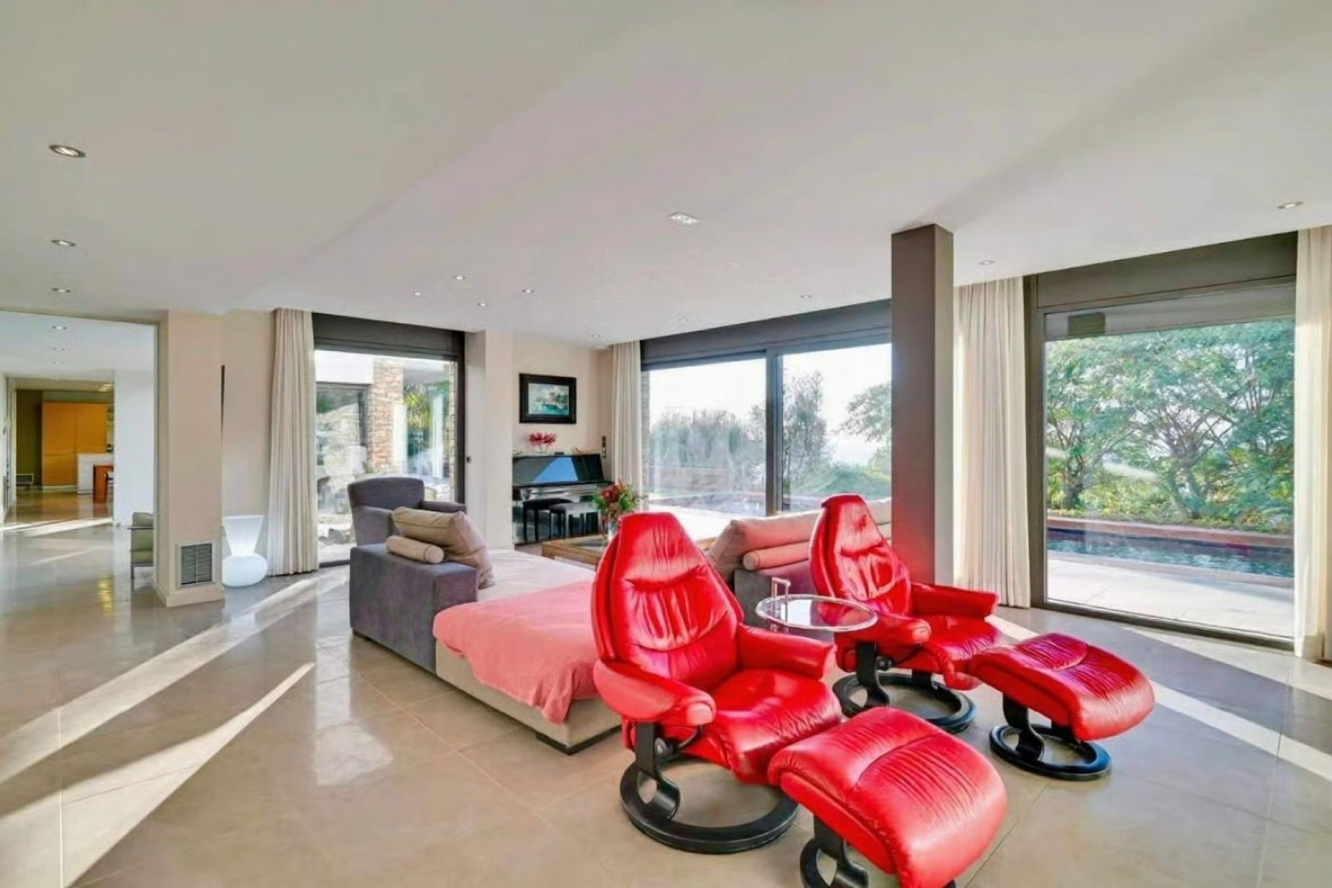 Resale - Villa - Blanes