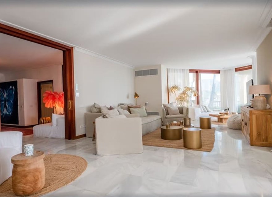 Resale - Villa - Cala Millor