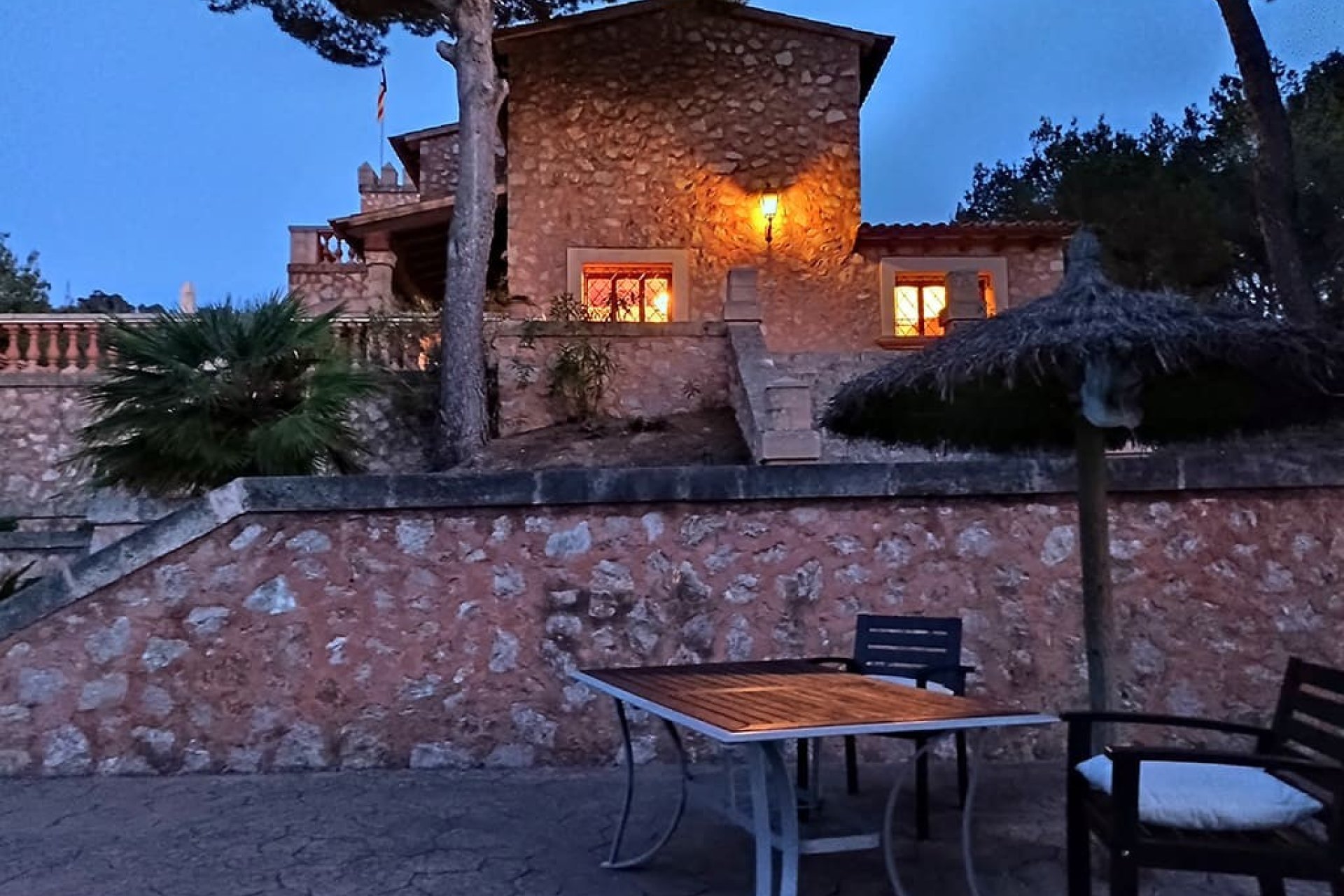 Resale - Villa - Cala Millor