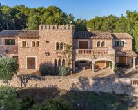 Resale - Villa - Cala Millor