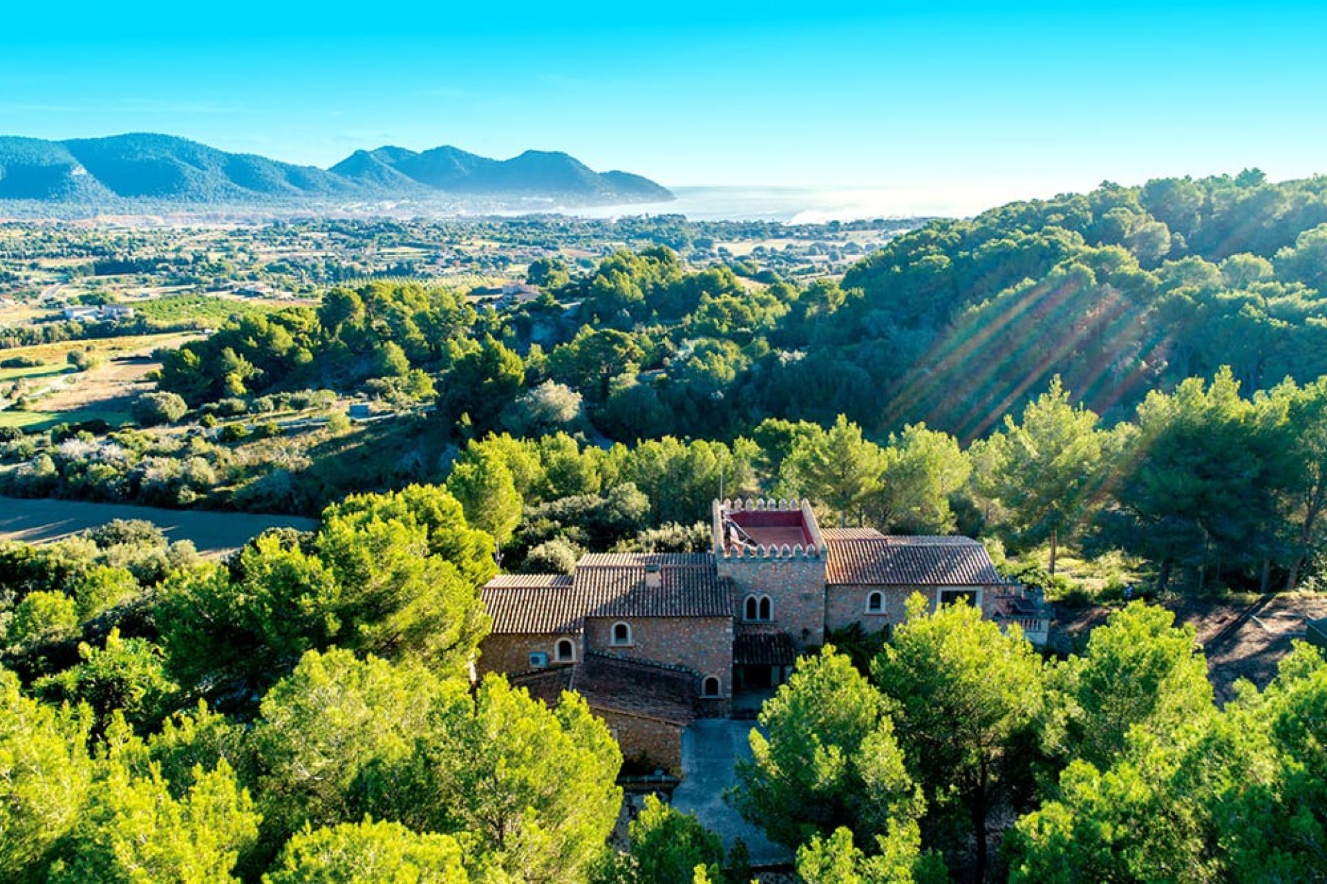 Resale - Villa - Cala Millor