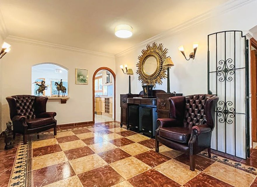 Resale - Villa - Cala Viñes